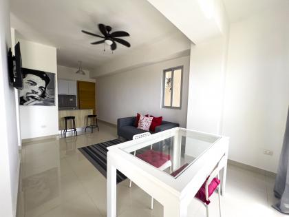 APARTAMENTO EN SEPTIMO NIVEL CERCA A LA PLAYA 1 HABITACION EN BOCA CHICA