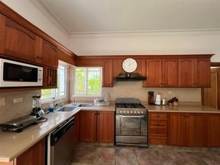 VENDO VILLA EN METRO COUNTRY CLUB